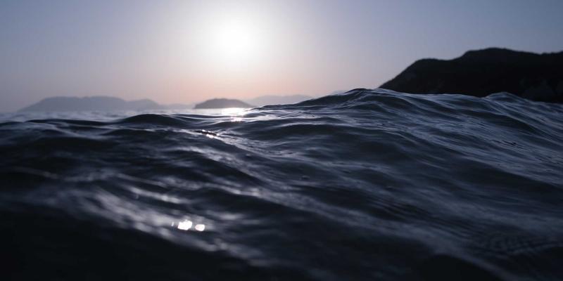 摩洛哥自由行全攻略：行程规划带你玩转马拉喀什夜市、撒哈拉沙漠露营与Chefchaouen蓝色小巷